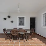 Casa Familiar La Lobita 2 *