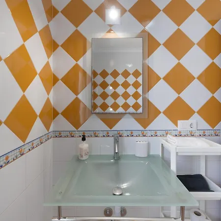 Casa Familiar La Lobita 2 *