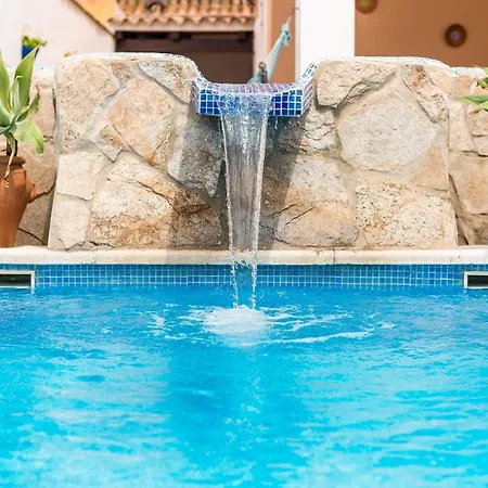 Casa Familiar La Lobita 2 Hétvégi ház *