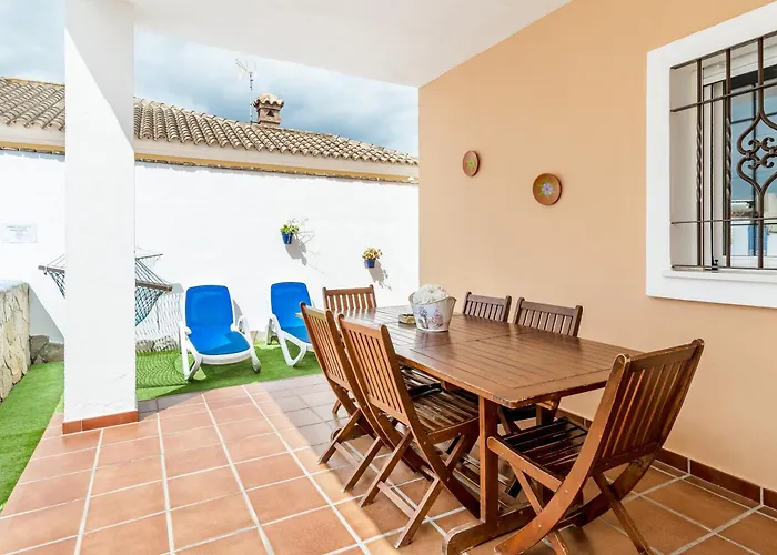 Kır Evi Casa Familiar La Lobita 2 *