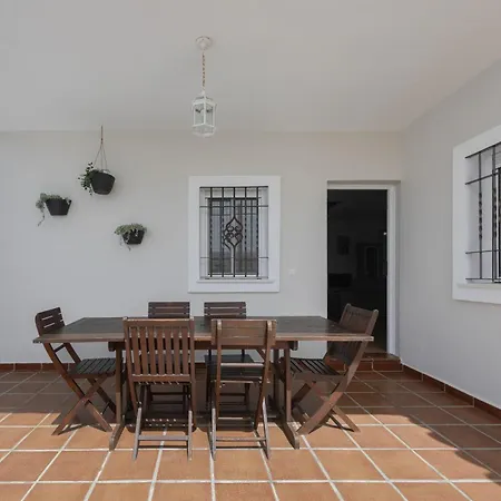 Casa Familiar La Lobita 2 *